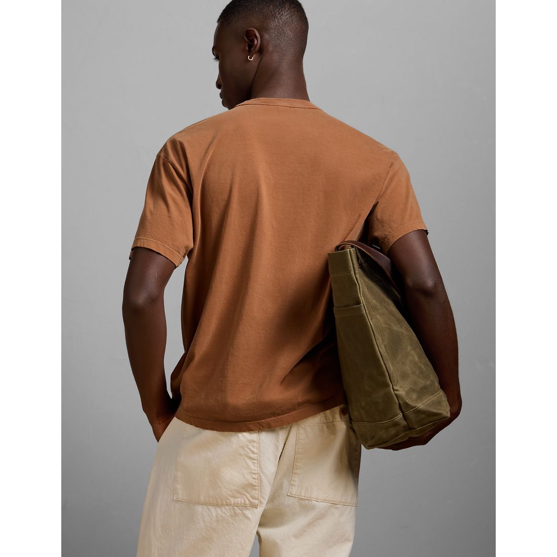 AE77 Premium Military Pocket T-Shirt Unisex