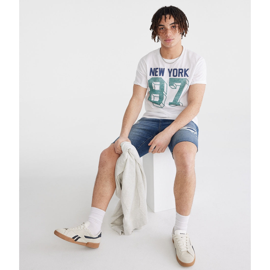 Aeropostale Mens' New York 87 Applique Graphic Tee