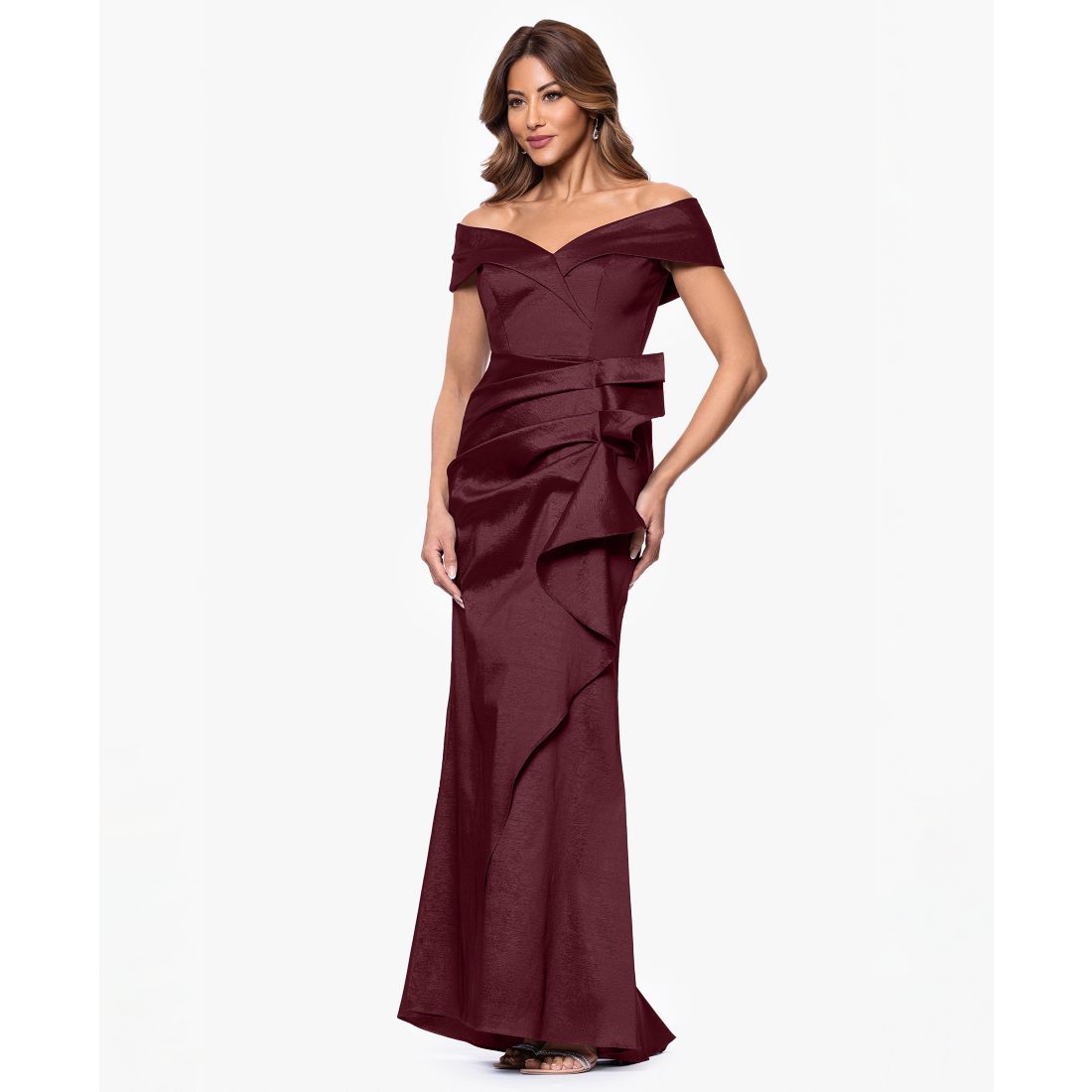 Xscape Women's Taffeta Off-The-Shoulder Sweetheart Gown