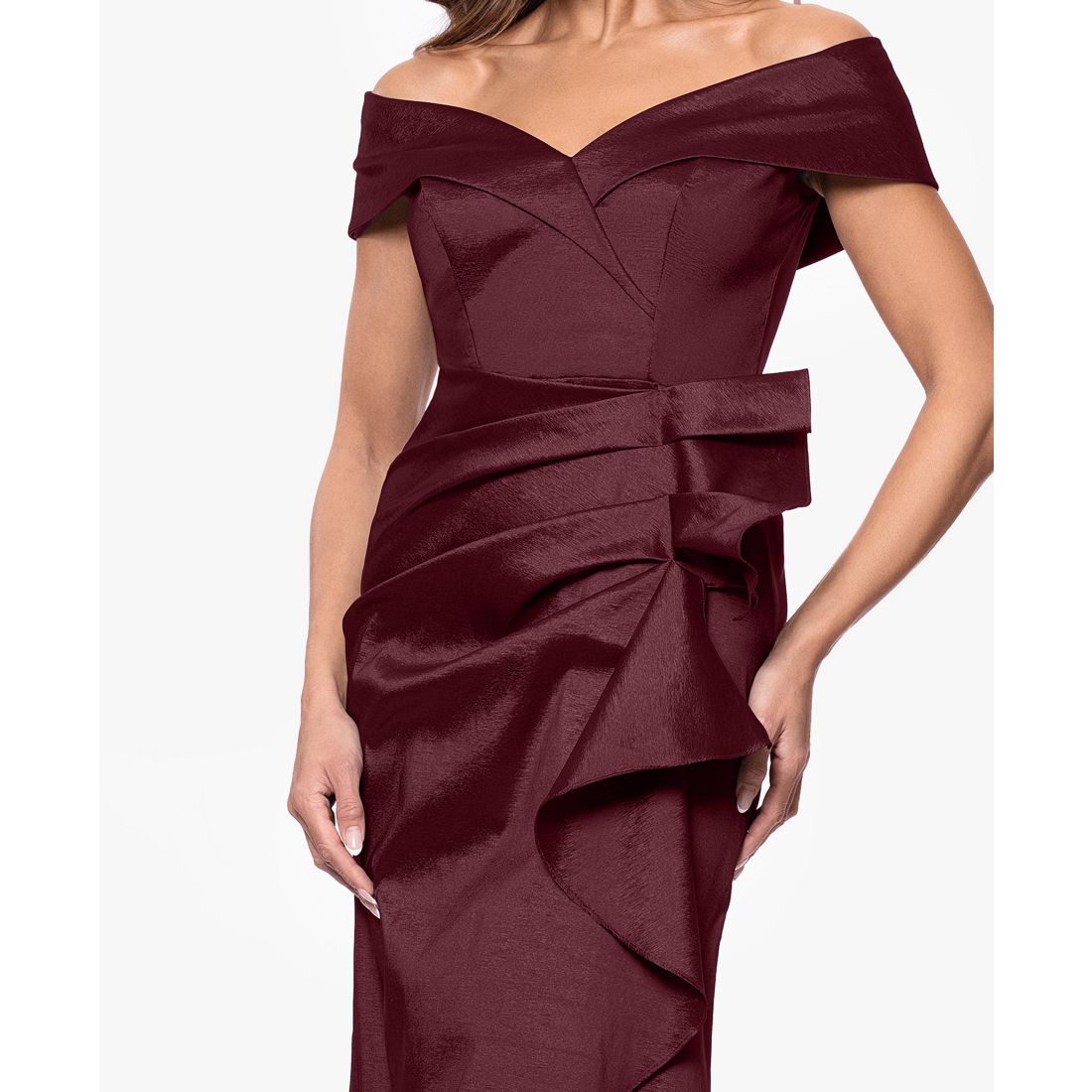 Xscape Women's Taffeta Off-The-Shoulder Sweetheart Gown