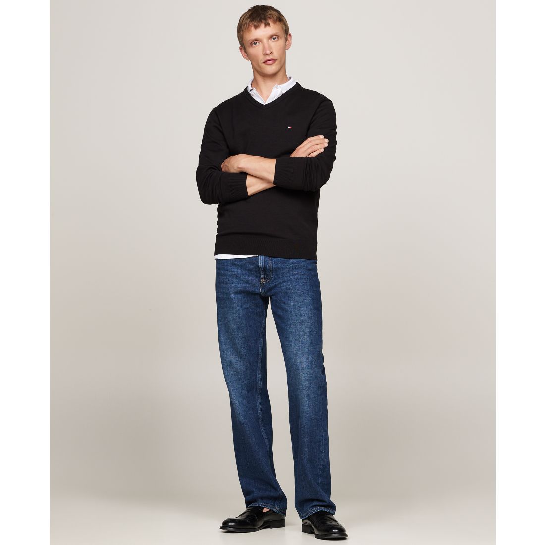 Tommy Hilfiger Men's Essential Solid V-Neck Sweater