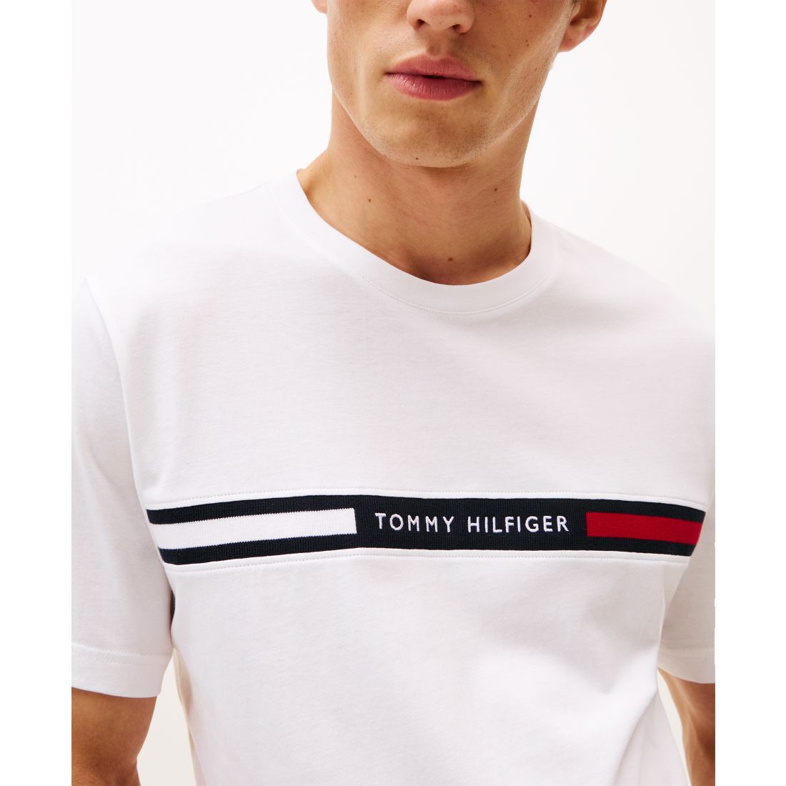 Tommy Hilfiger Men's Chest Insert Logo Short Sleeve T-Shirt
