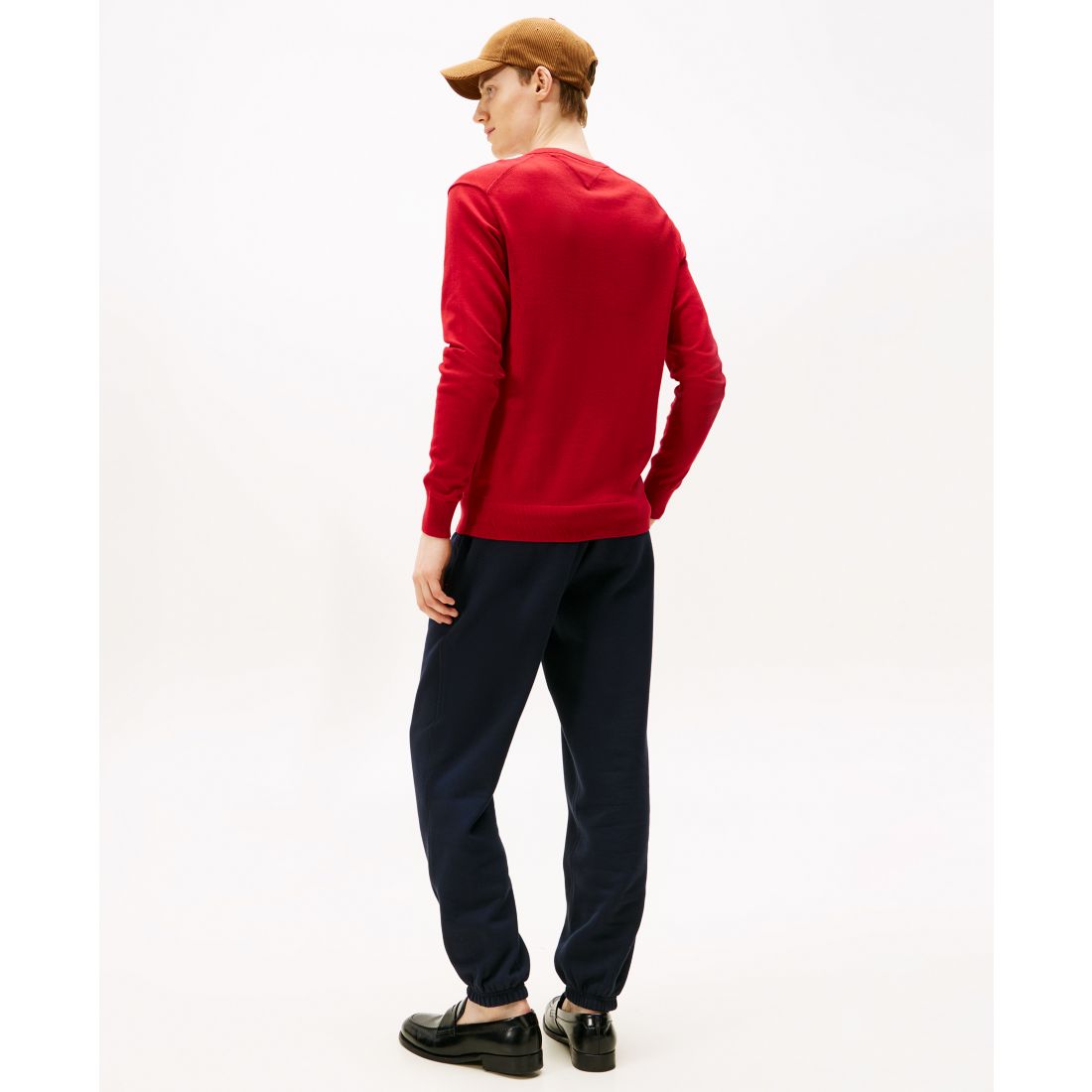 Tommy Hilfiger Men's Essential Solid V-Neck Sweater