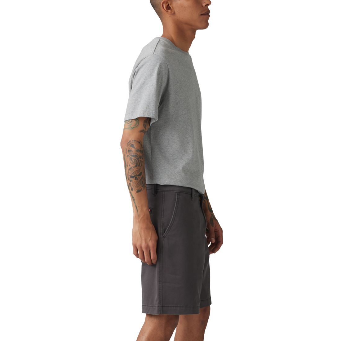 Levi's Men's Relaxed-Fit 8" Chino Shorts
