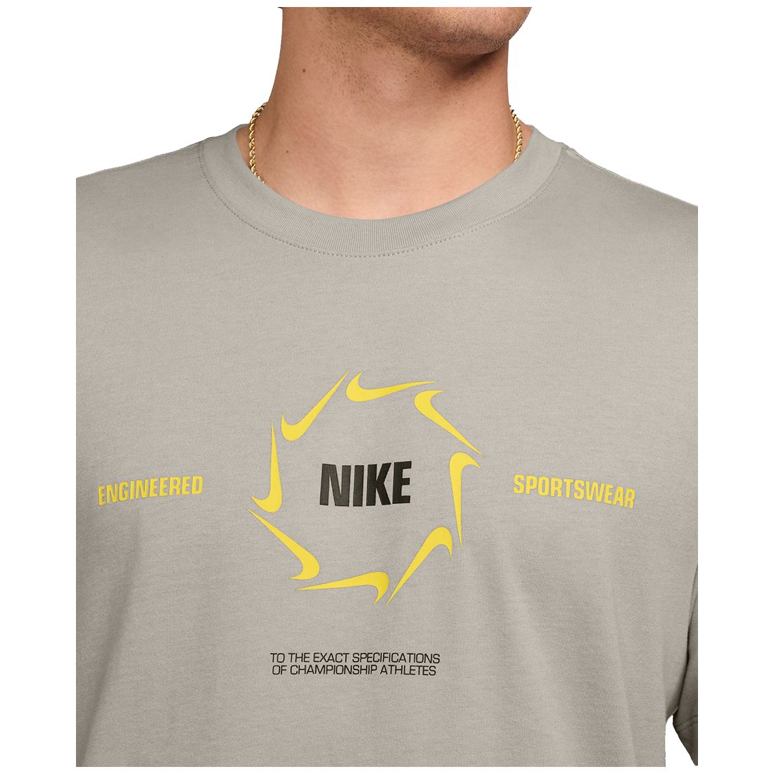 Nike Men's Sportswear Relaxed-Fit Logo Graphic T-Shirt
