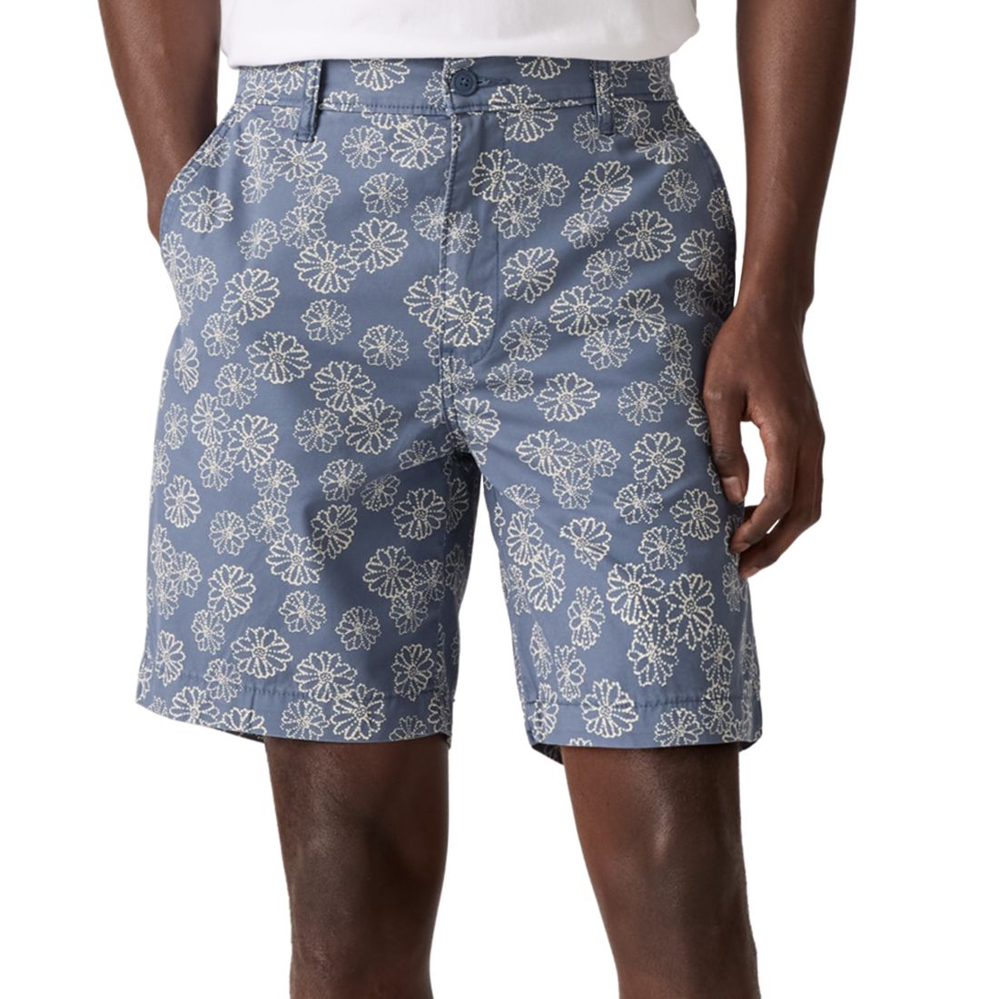 Levi's Men's Relaxed-Fit 8" Chino Shorts