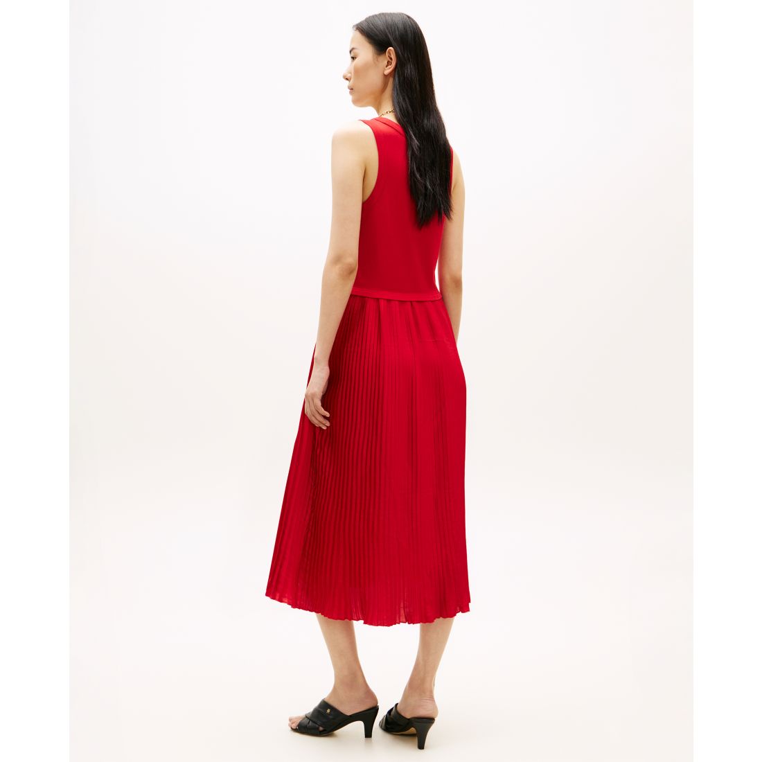 Tommy Hilfiger Women's Mix Media Pleated Sleeveless Midi Dress