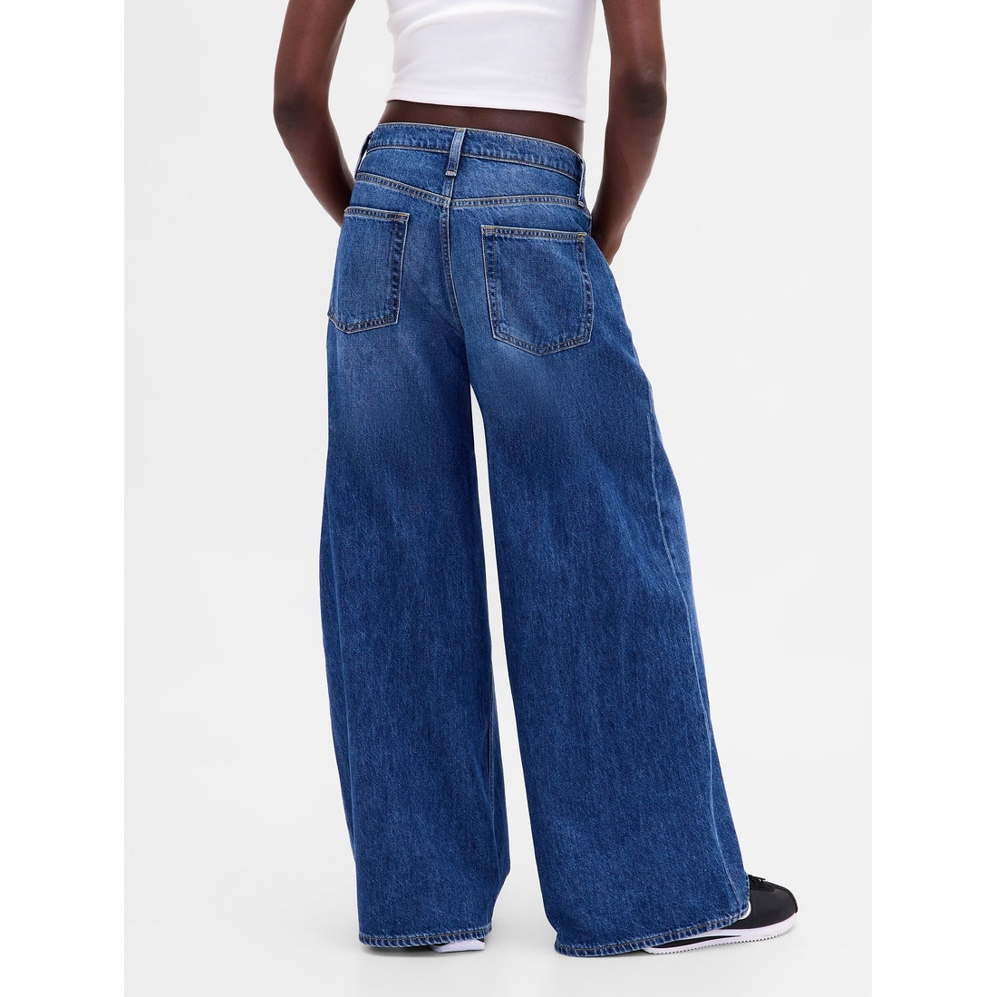 Women's Low Slung Extra Baggy Jeans