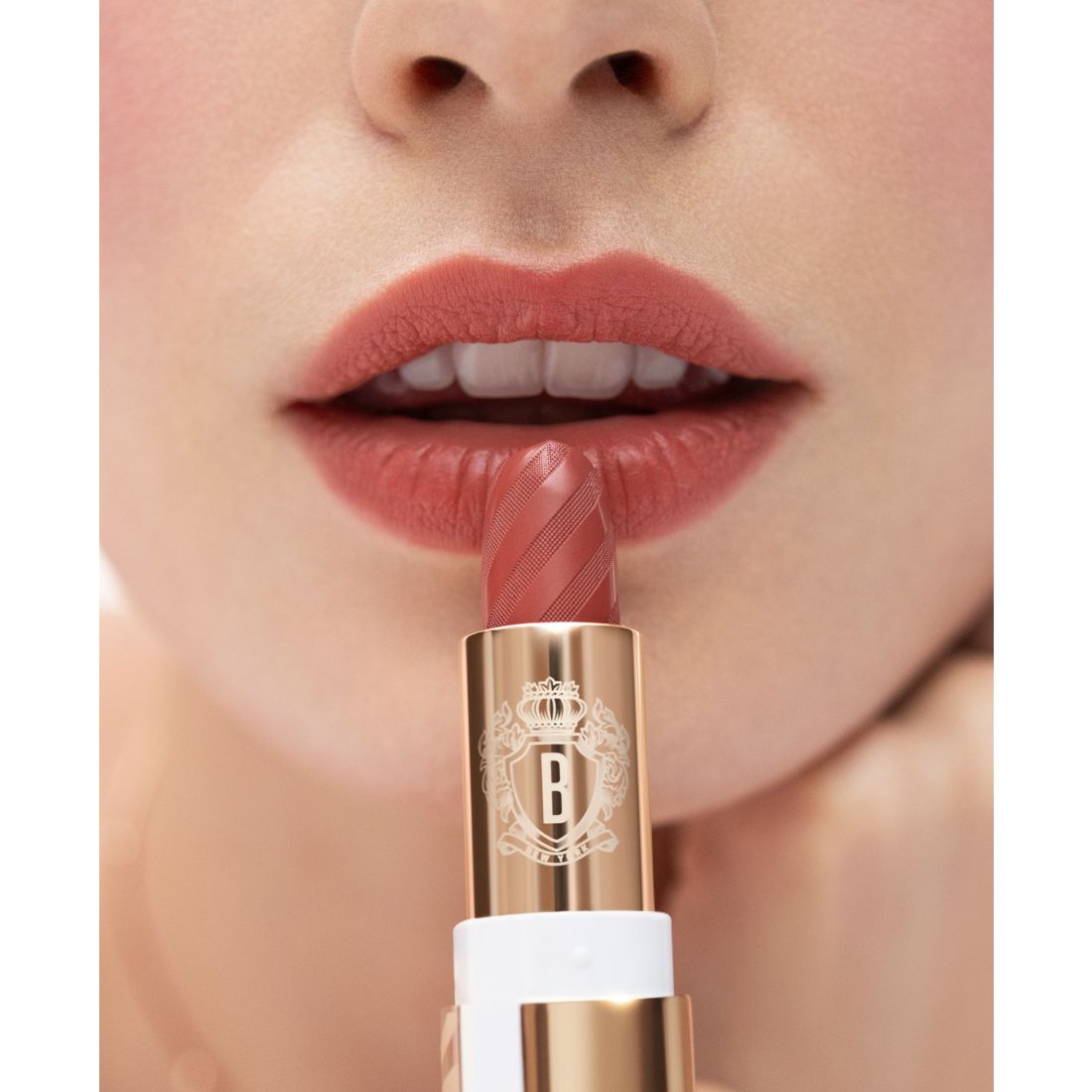 Bobbi Brown Luxe Hydrating Lipstick