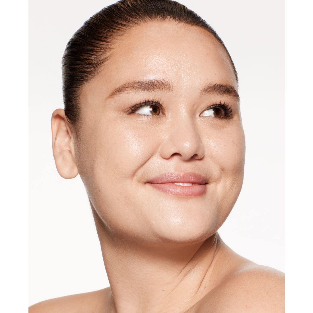 Shiseido RevitalEssence Skin Glow Foundation Spf 30