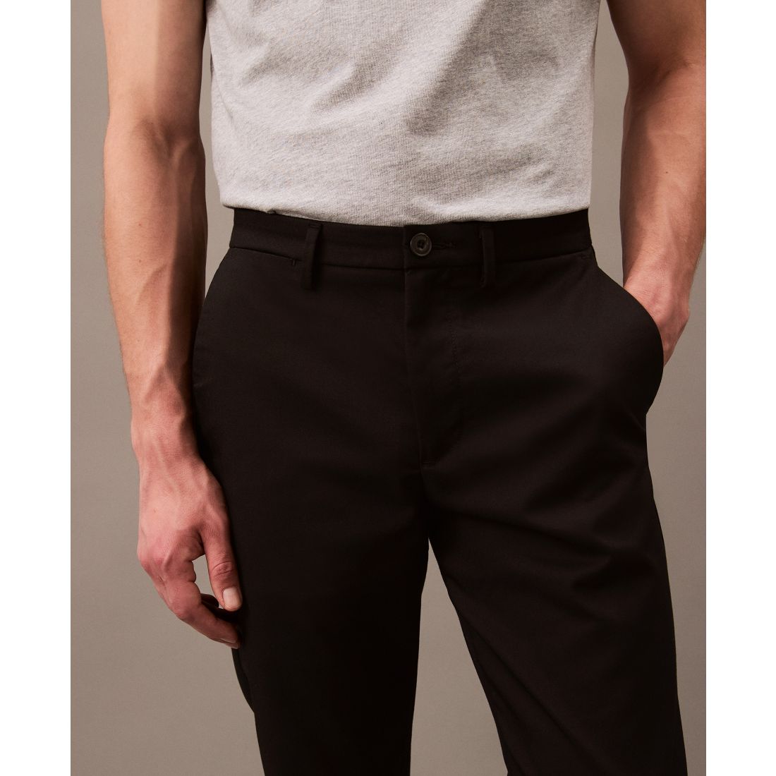 Calvin Klein Men's Slim-Fit Modern Stretch Chino Pants