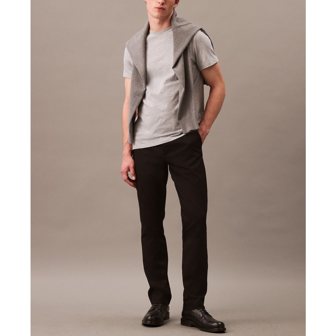 Calvin Klein Men's Slim-Fit Modern Stretch Chino Pants