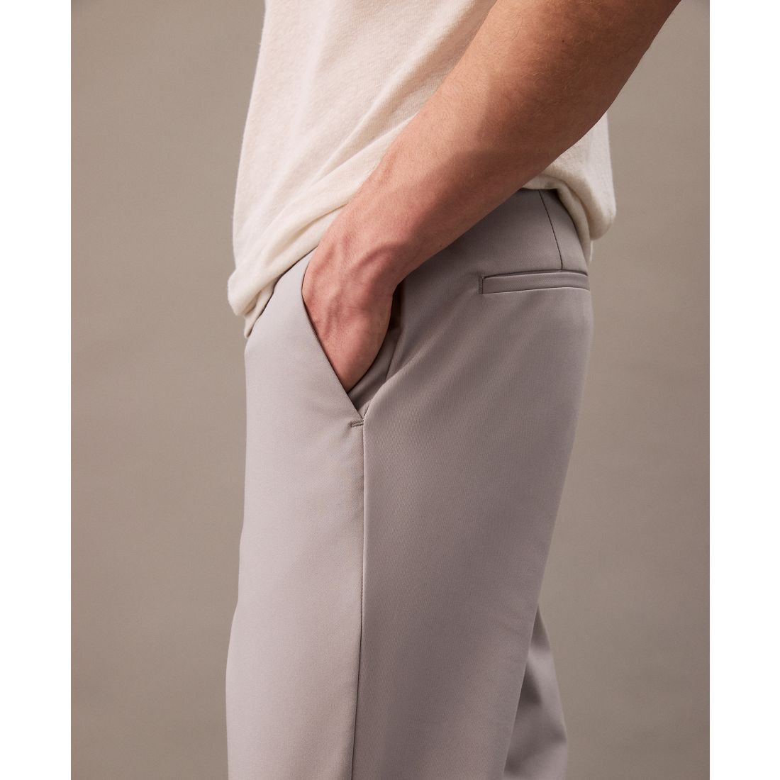 Calvin Klein Men's Slim-Fit Modern Stretch Chino Pants