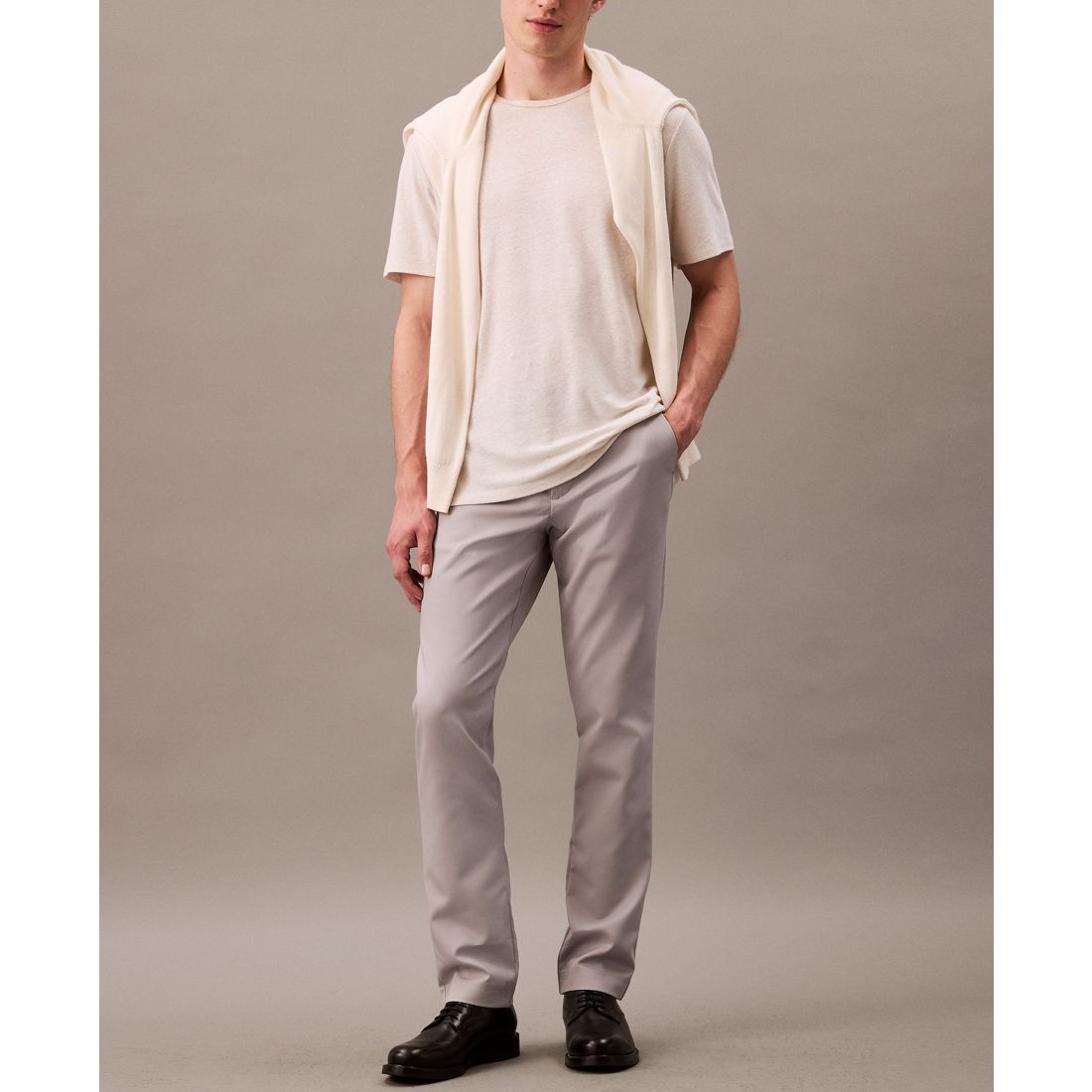 Calvin Klein Men's Slim-Fit Modern Stretch Chino Pants