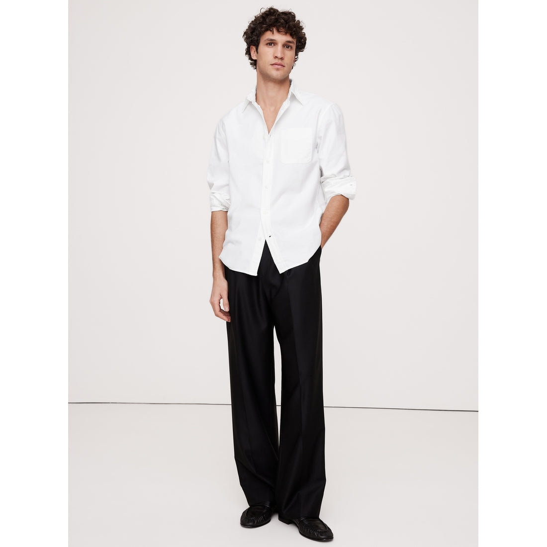 Men's Standard-Fit Oxford Shirt