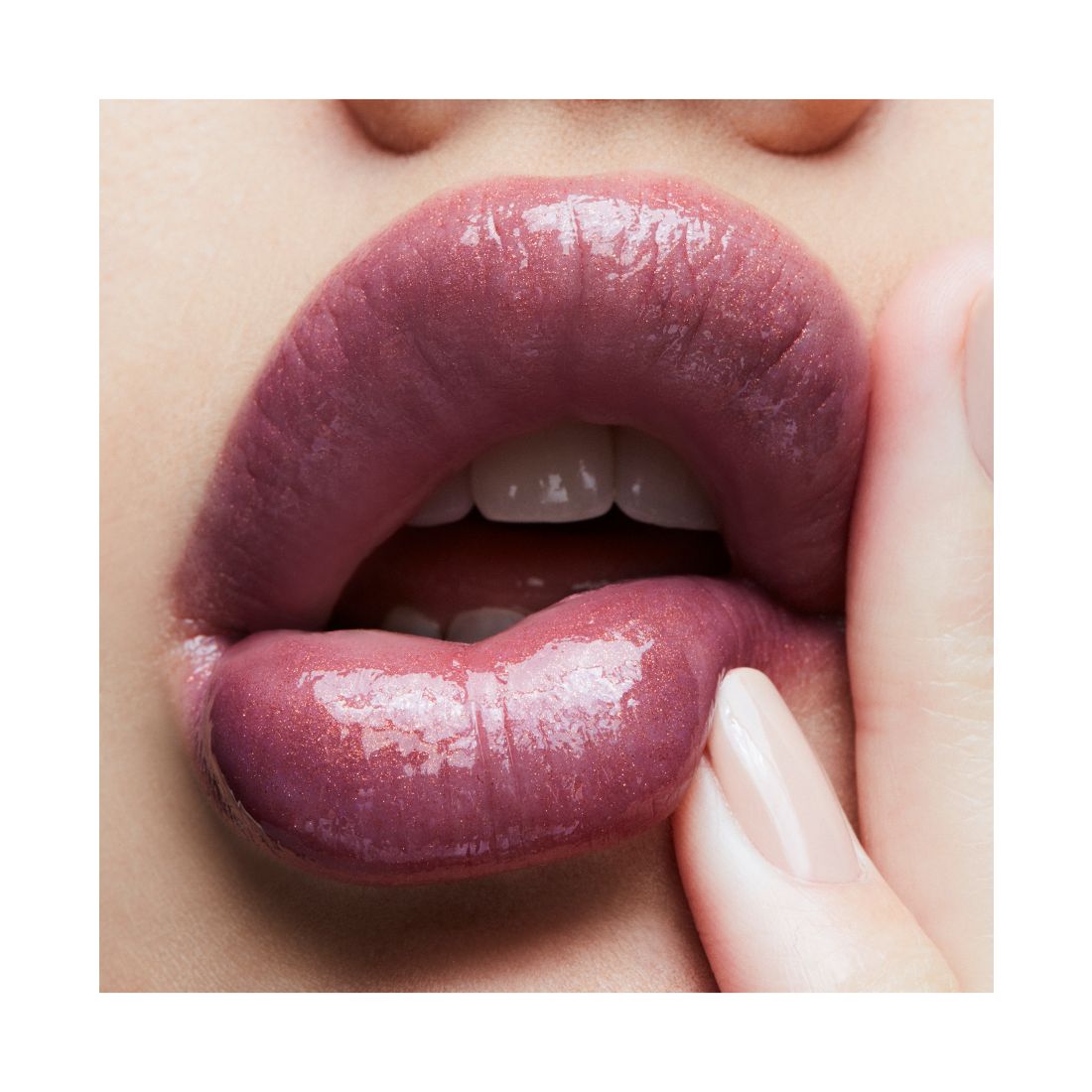 Mac Lipglass Lip Gloss
