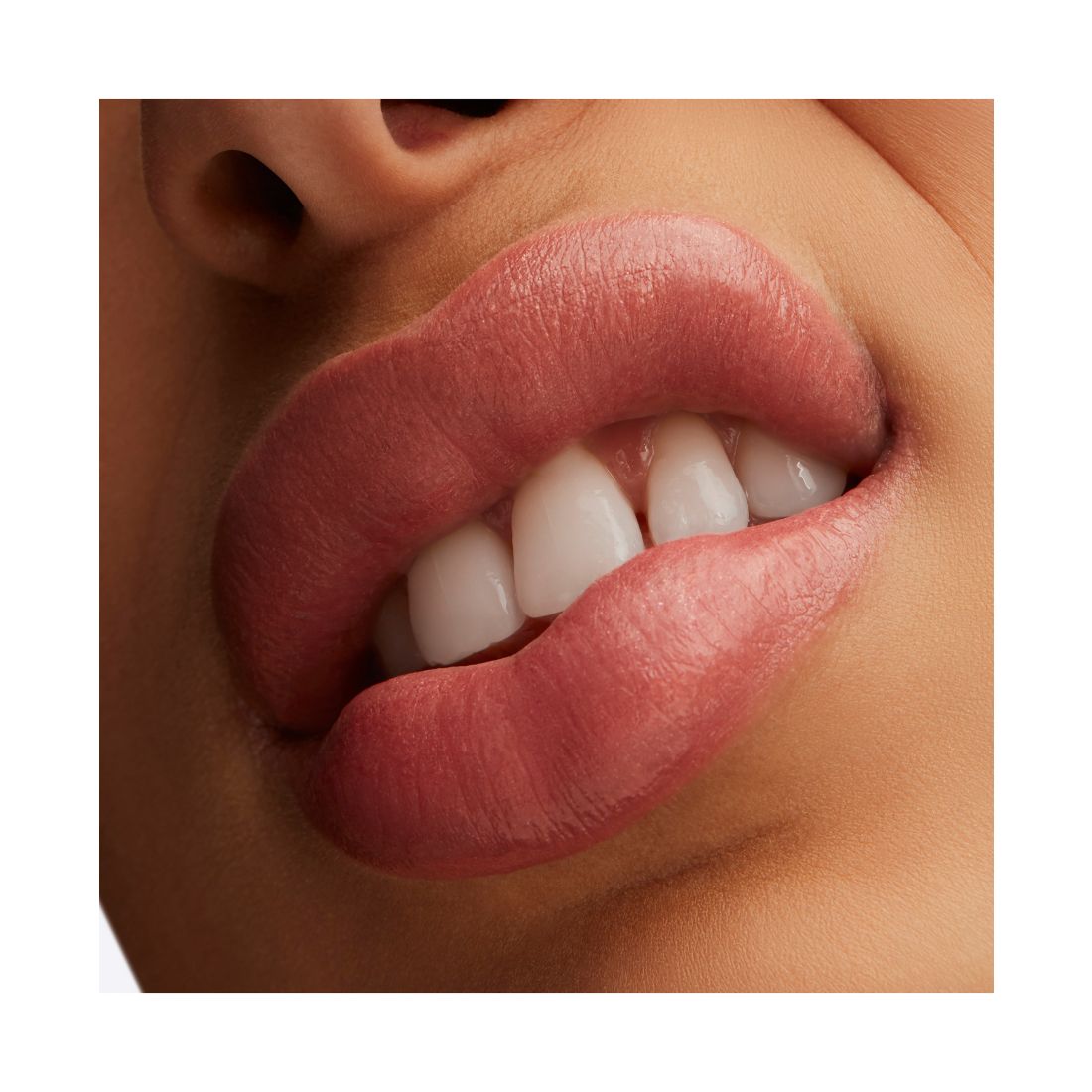 Mac Lustreglass Sheer-Shine Lipstick