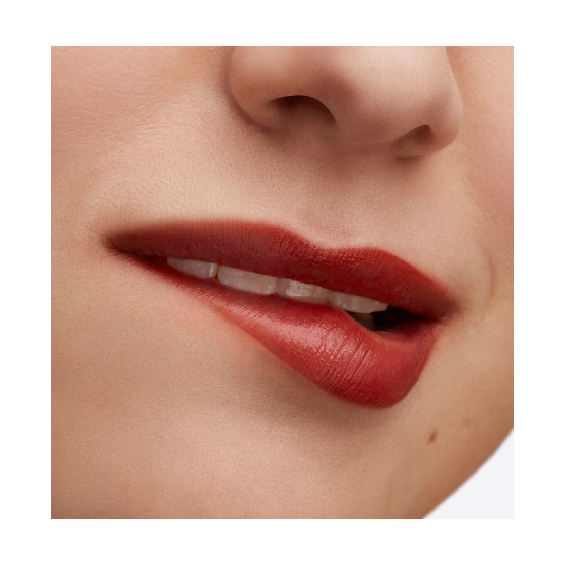 Mac Lustreglass Sheer-Shine Lipstick
