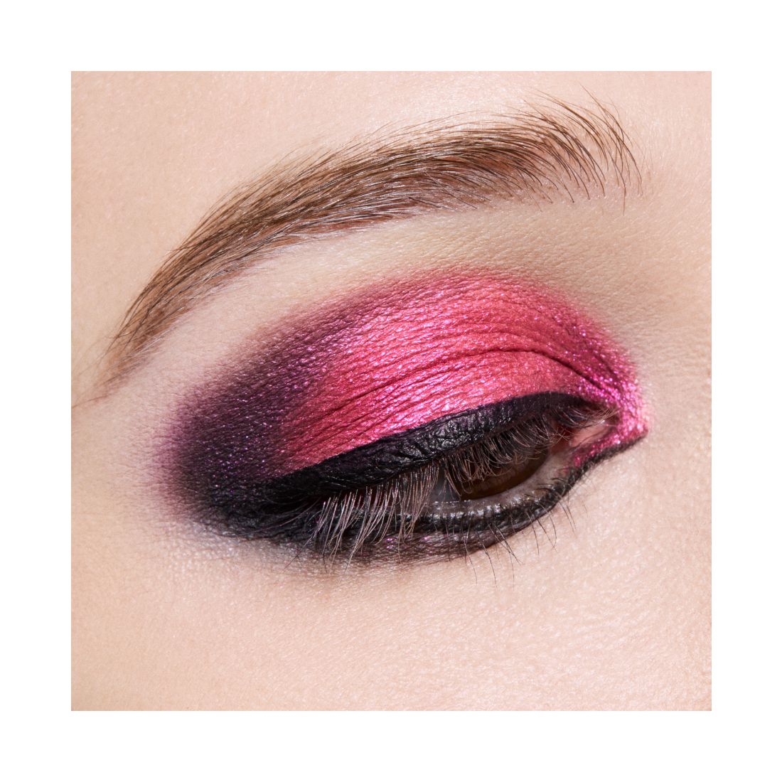 Mac MACximal Long Wear Molten Metallic Eye Shadow