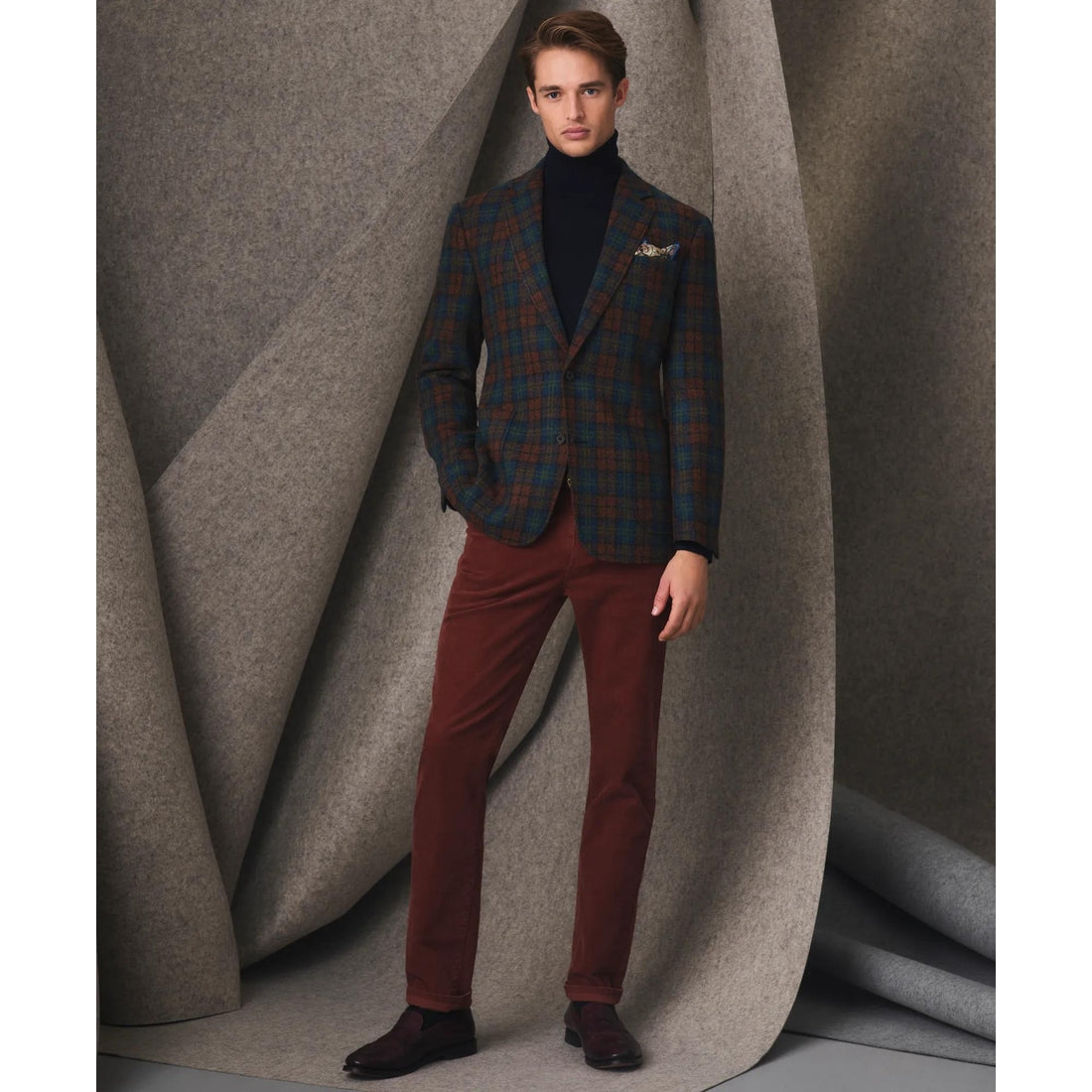 Ultimate Merino Wool Turtleneck Sweater