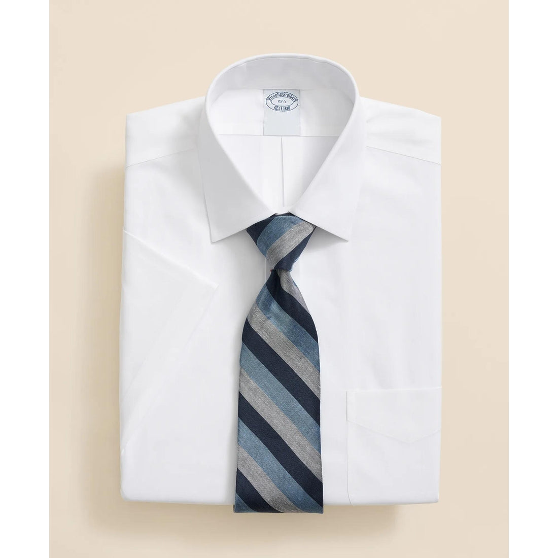 Stretch Supima Cotton Non-Iron Ainsley Collar, Short-Sleeve Dress Shirt