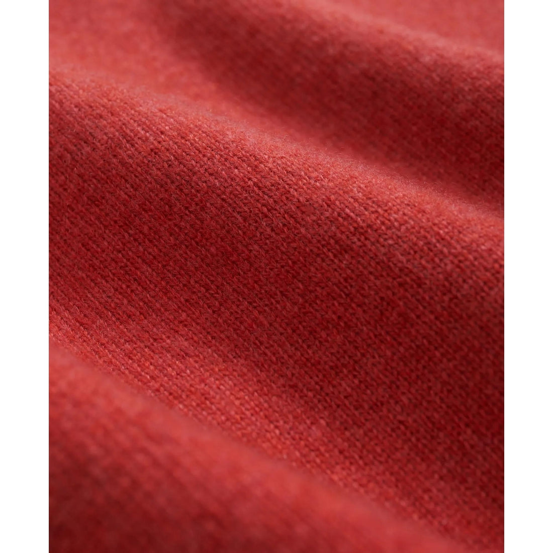 3-Ply Cashmere Crewneck Saddle Shoulder Sweater