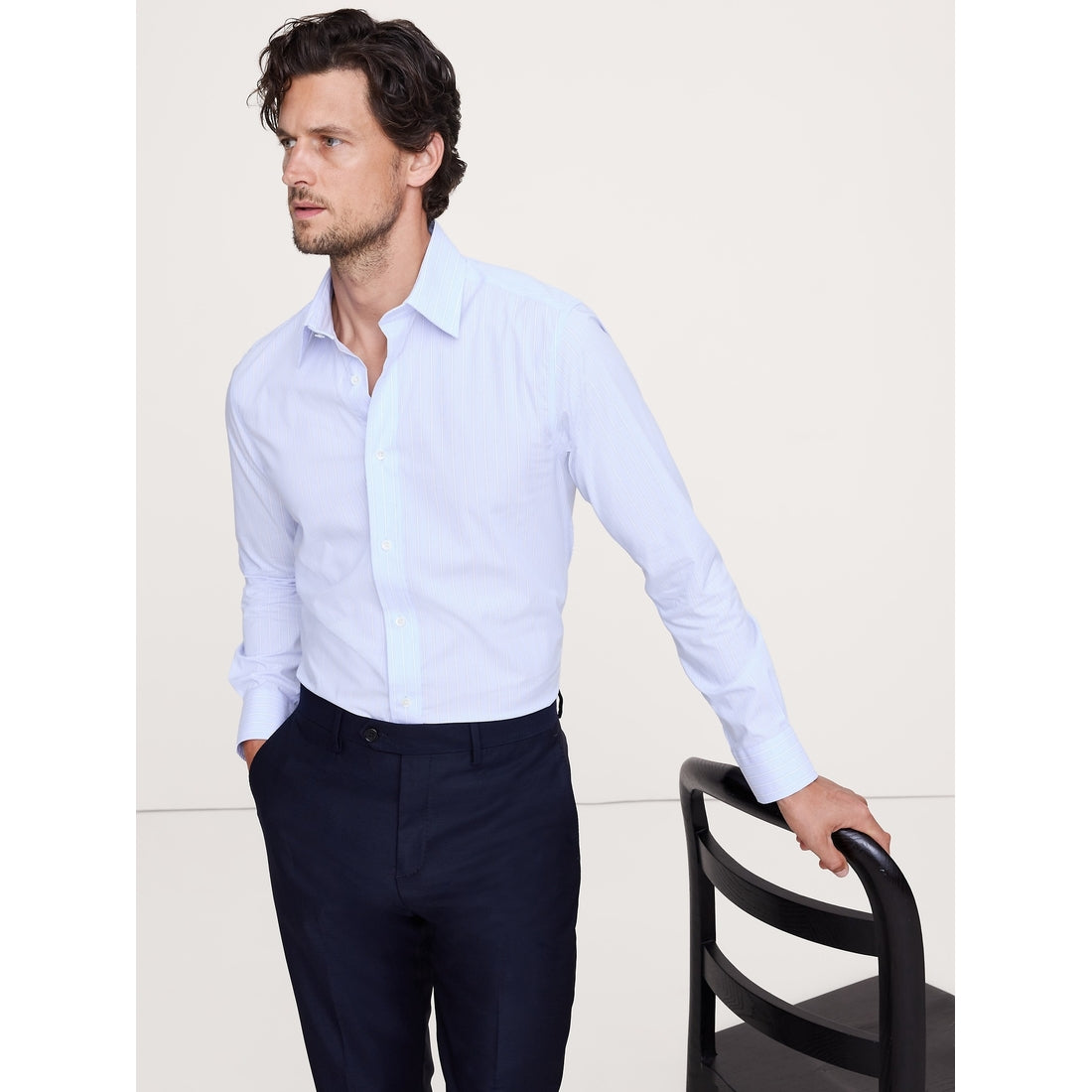 Men's Slim-Fit Wrinkle-Resistant Dress Shirt
