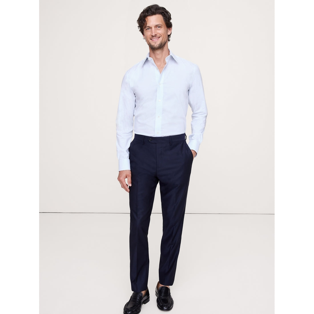 Men's Slim-Fit Wrinkle-Resistant Dress Shirt