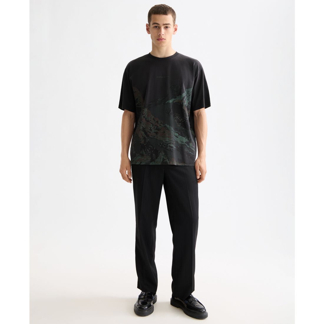 Scotch & Soda Men's Relaxed Fit Short Sleeve Mountain Graphic Crewneck T-Shirt