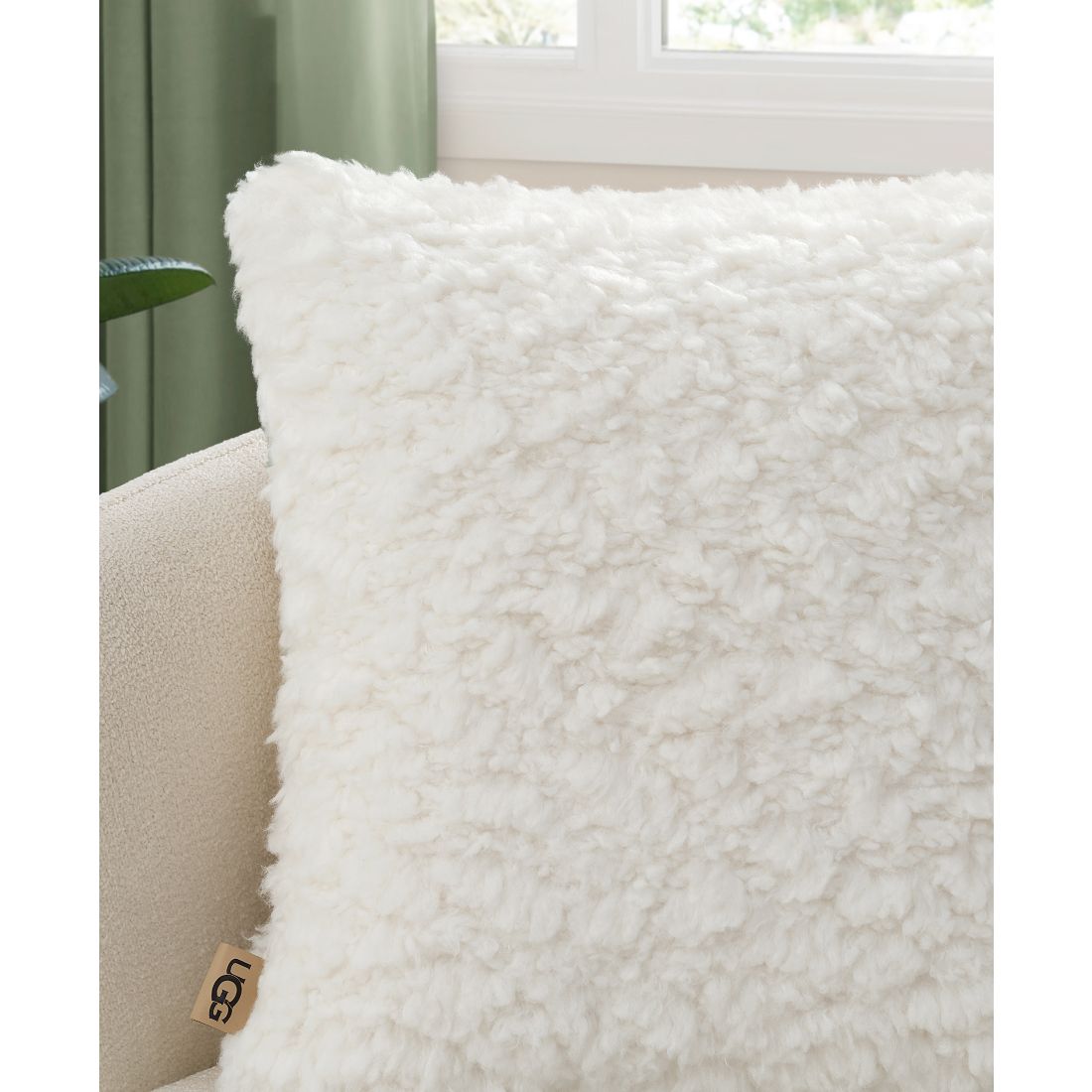 Ugg Shira Textured Decorative Pillow, 20" x 20"