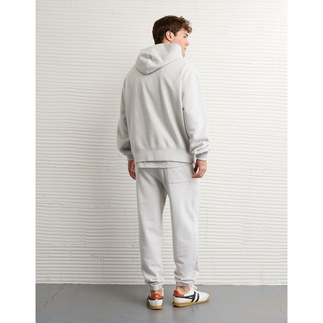 AE Laidback Luxe Heavyweight Hoodie