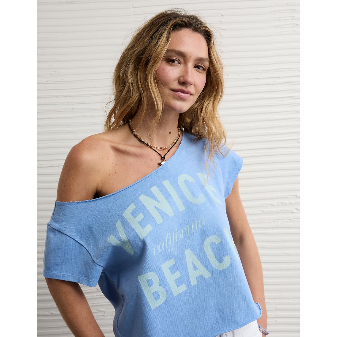 AE Off-the-Shoulder Graphic T-Shirt
