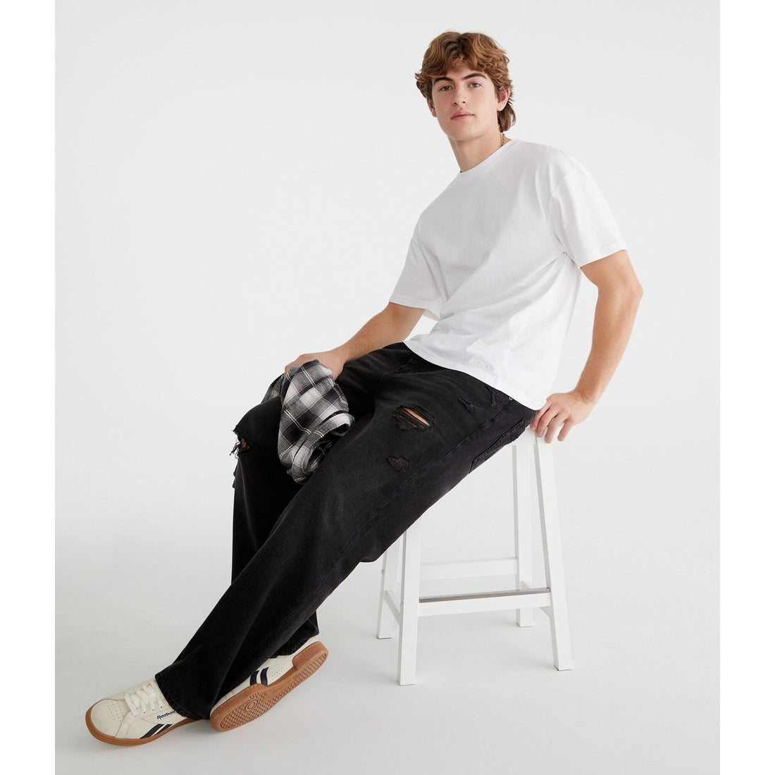 Aeropostale Mens' Relaxed Fit Crew Tee