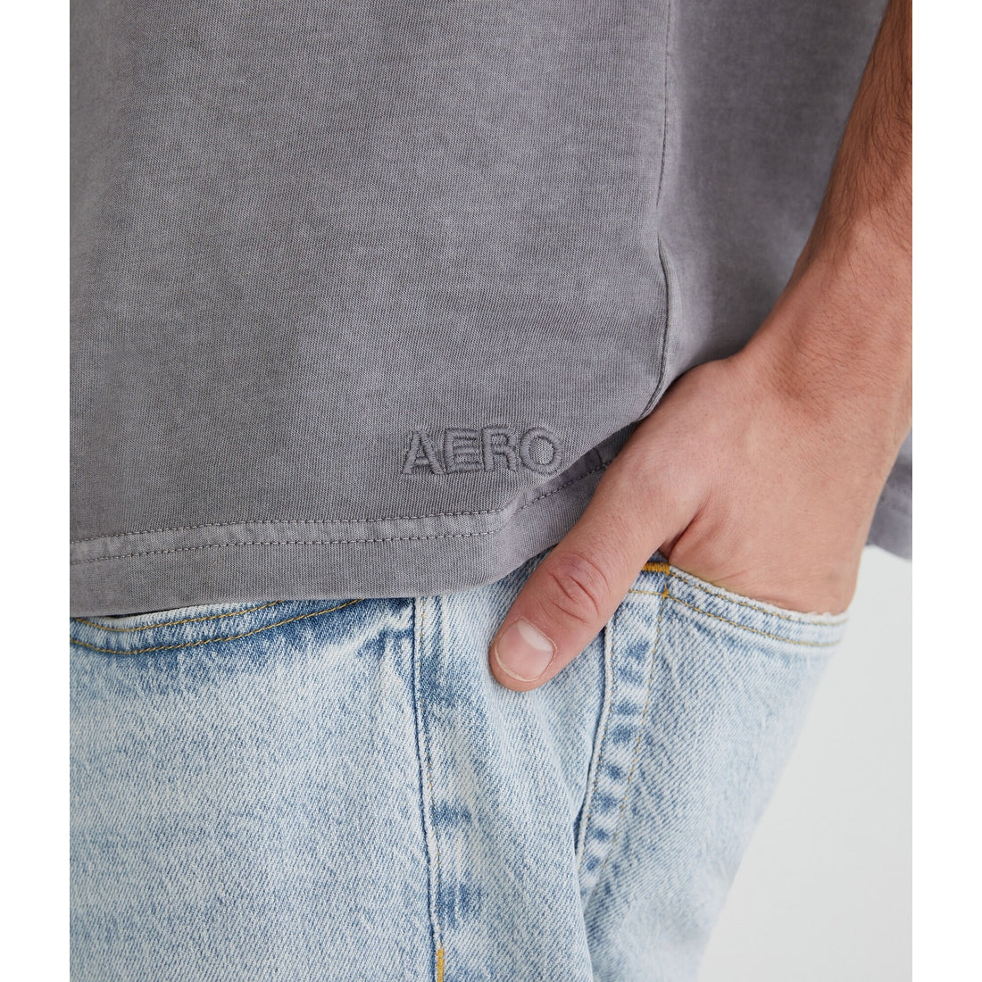 Aeropostale Mens' Relaxed Fit Crew Tee