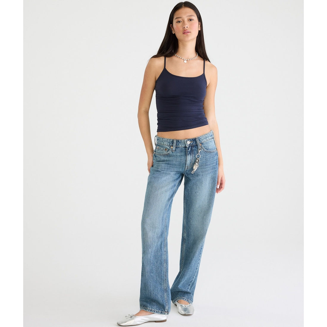 Low-Rise Baggy Jean