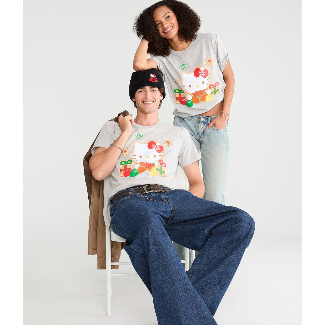 Aeropostale Mens' Hello Kitty | Gingerbread Gifts Relaxed Graphic Tee
