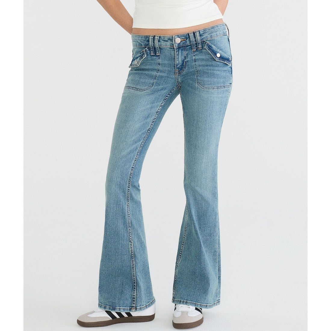 Low-Rise Flare Flap Pocket Jean