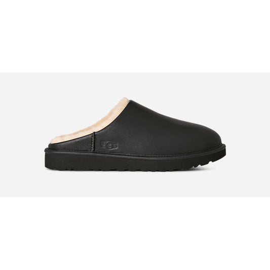UGG® Men's Classic Slip-On Noir Sheepskin Slippers