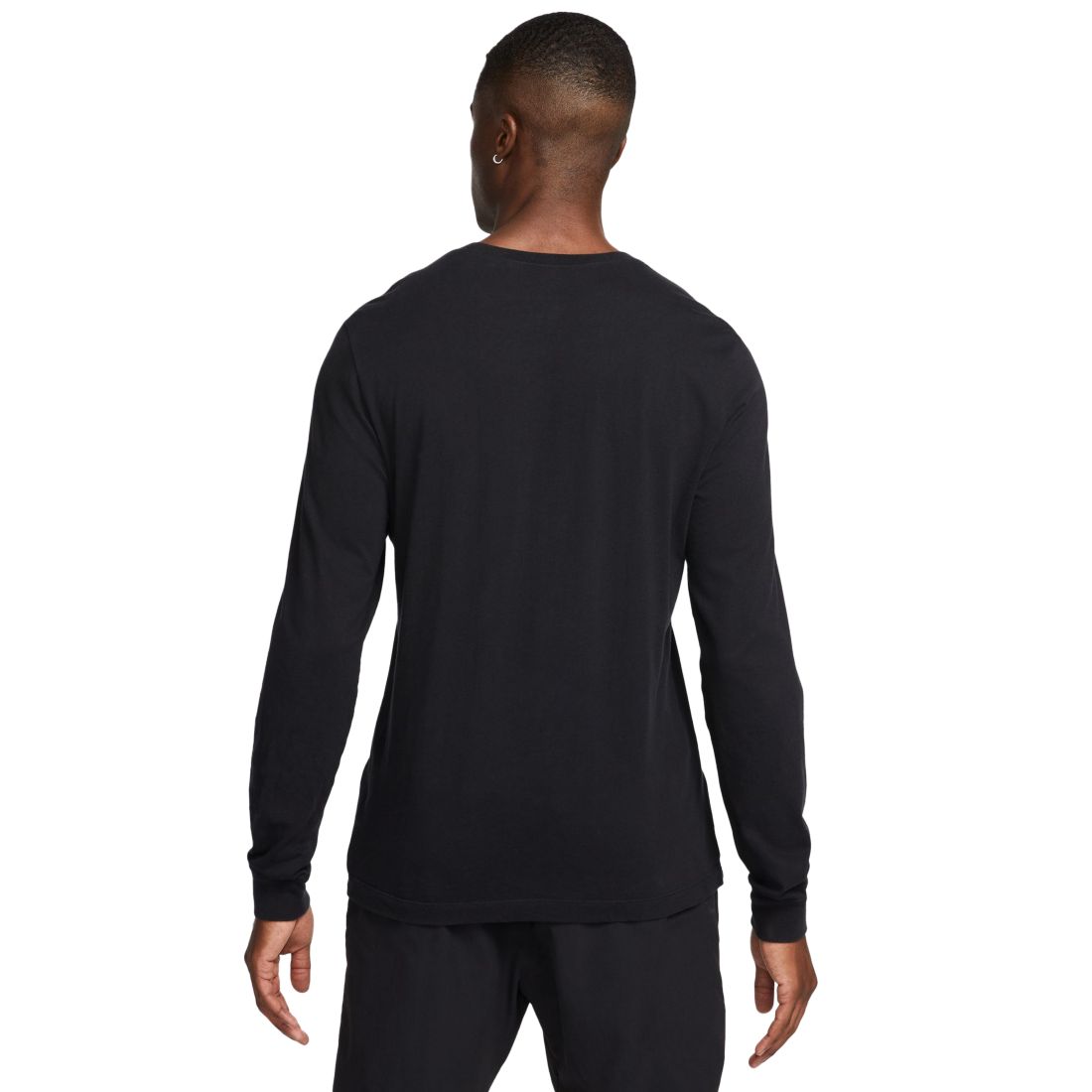 Nike Men's Long Sleeve Sportswear Club T-Shirt