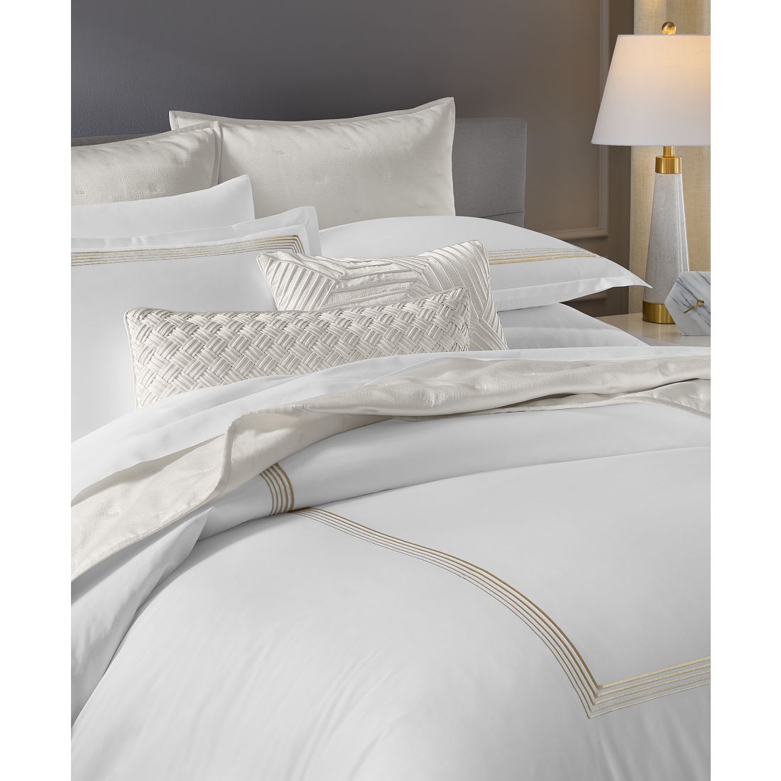 Hotel Collection Linea 680 Thread Count Duvet Cover Set, Full/Queen, Exclusively at Macy's