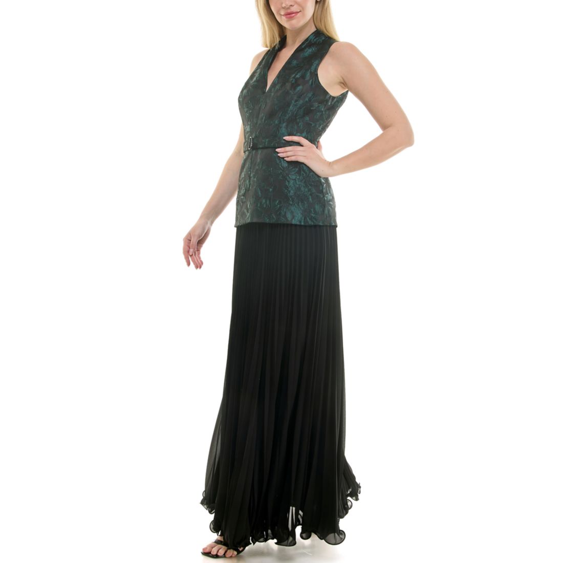 Taylor Women's V-Neck Pleat Detail Dress