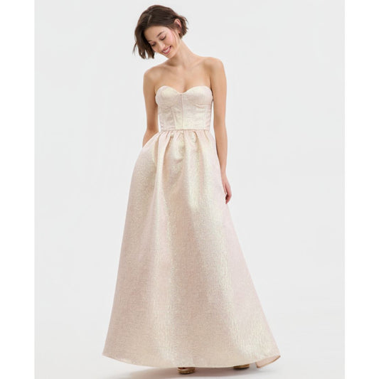 Violet Weekend Juniors' Sweetheart-Neck Metallic Gown