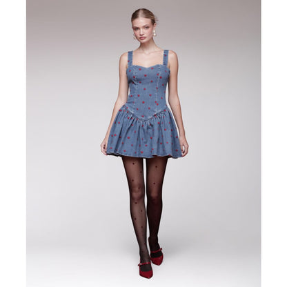 Avec Les Filles Women's Heart Detailed Sleeveless Mini Dress