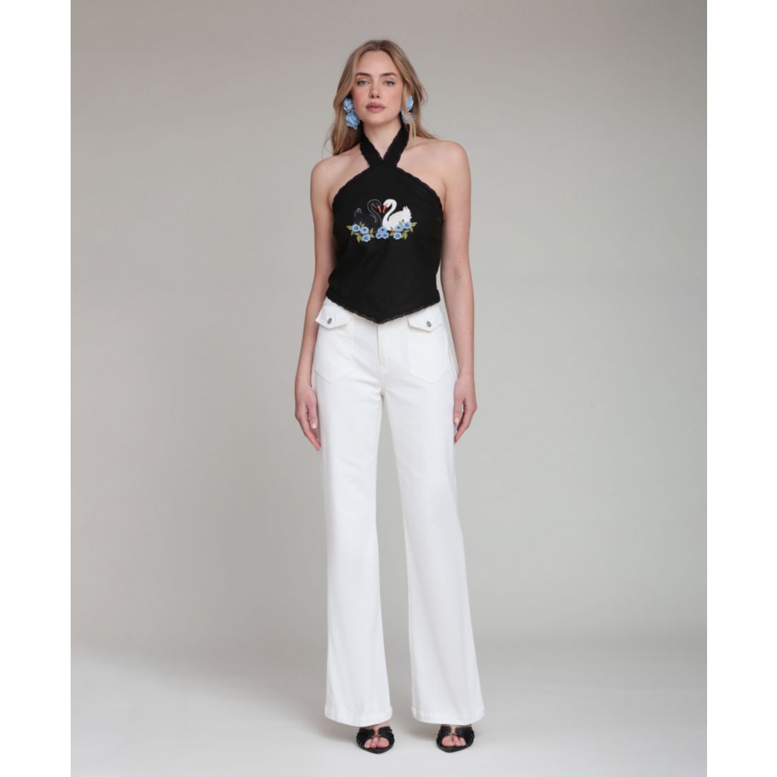 Avec Les Filles Women's Halter Tie-Neck Top