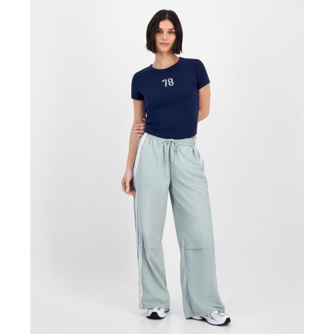 Hippie Rose Juniors' Graphic T-Shirt