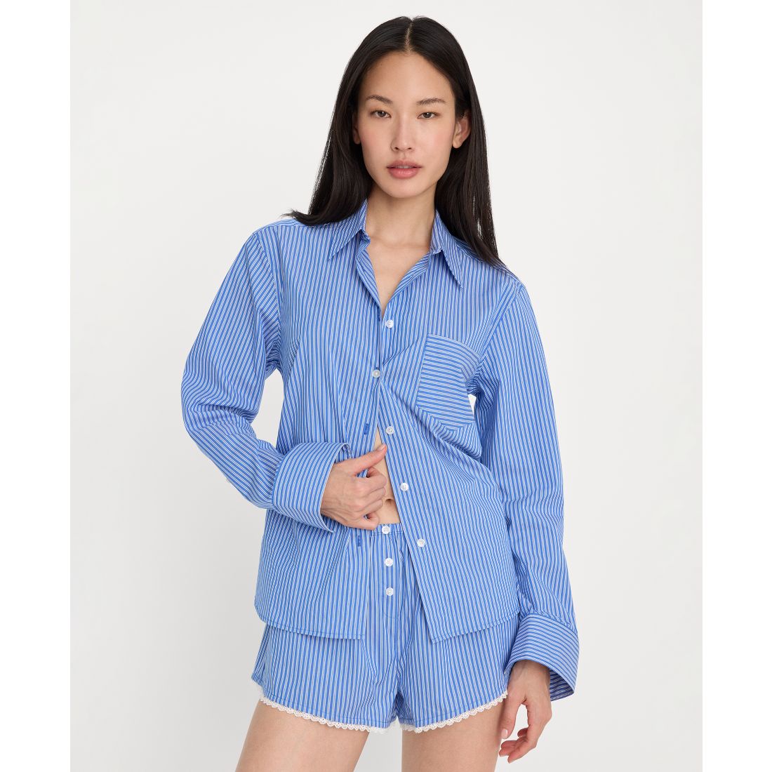 Good American Women's Classic Long-Sleeve Boxy Shirt, Regular & Plus Size
