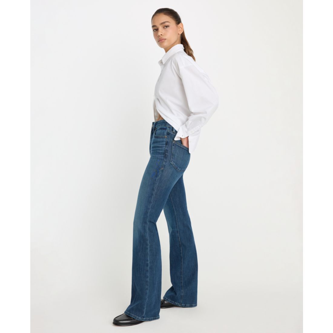 Good American Women's Classic Boot-Cut Jeans