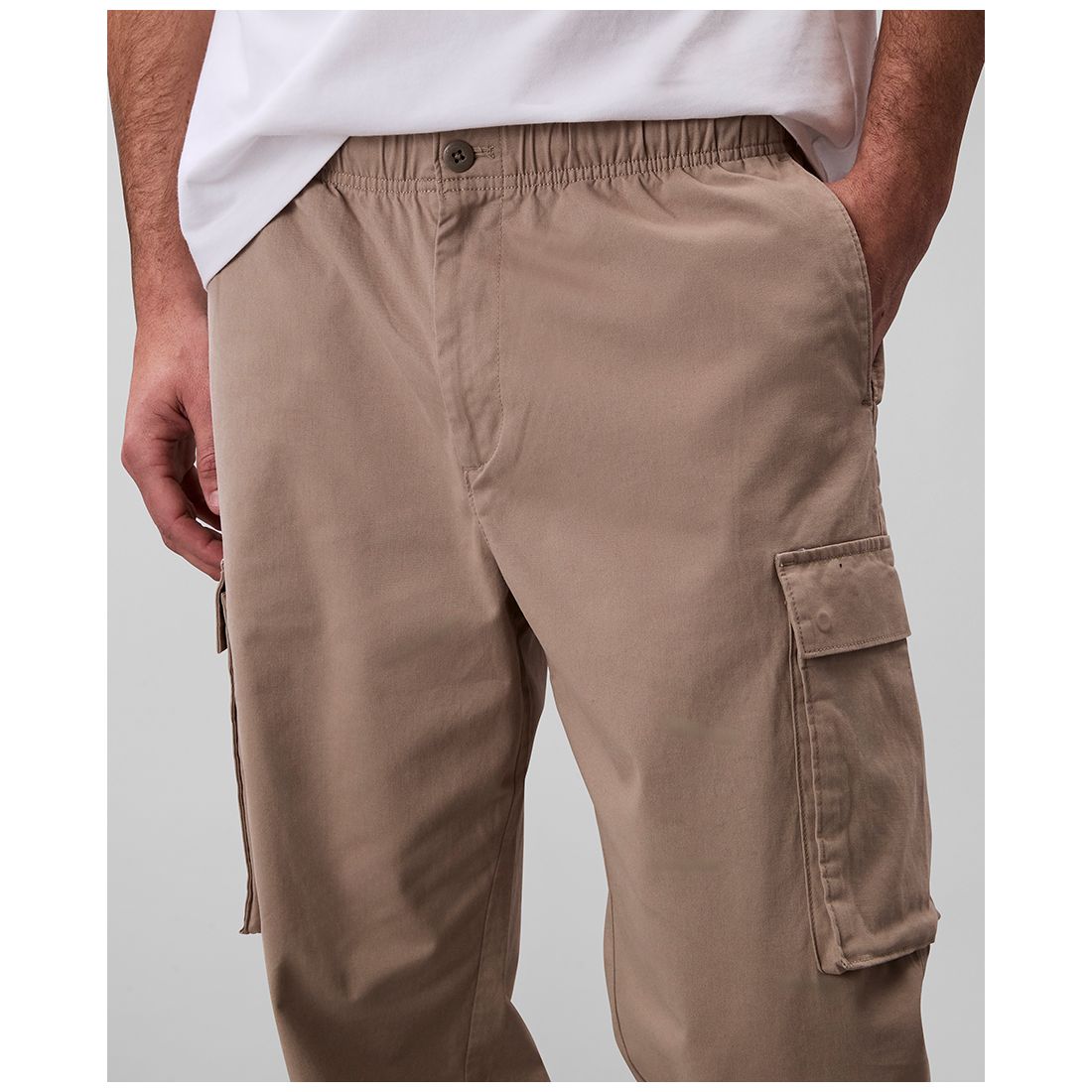Calvin Klein Men's Straight Fit Cargo Pants