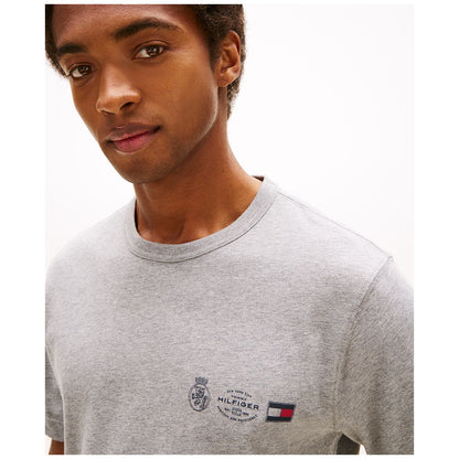 Tommy Hilfiger Men's Small Crest Outline T-shirt