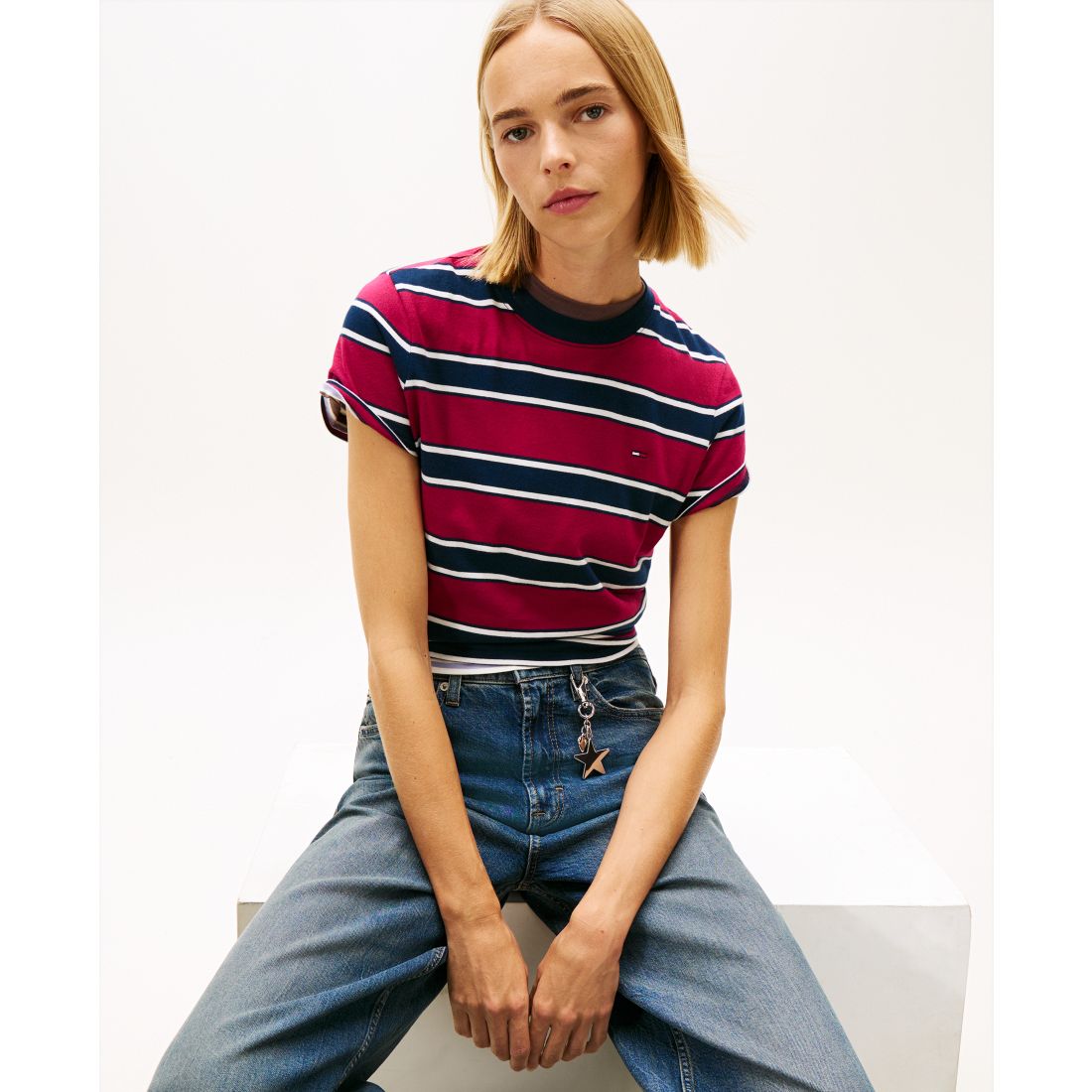 Tommy Jeans Women's Flag Jersey Crewneck T-Shirt - Lavish Cerise / Multi Stripe